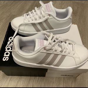 Adidas Cloudfoam Advantage Size 6